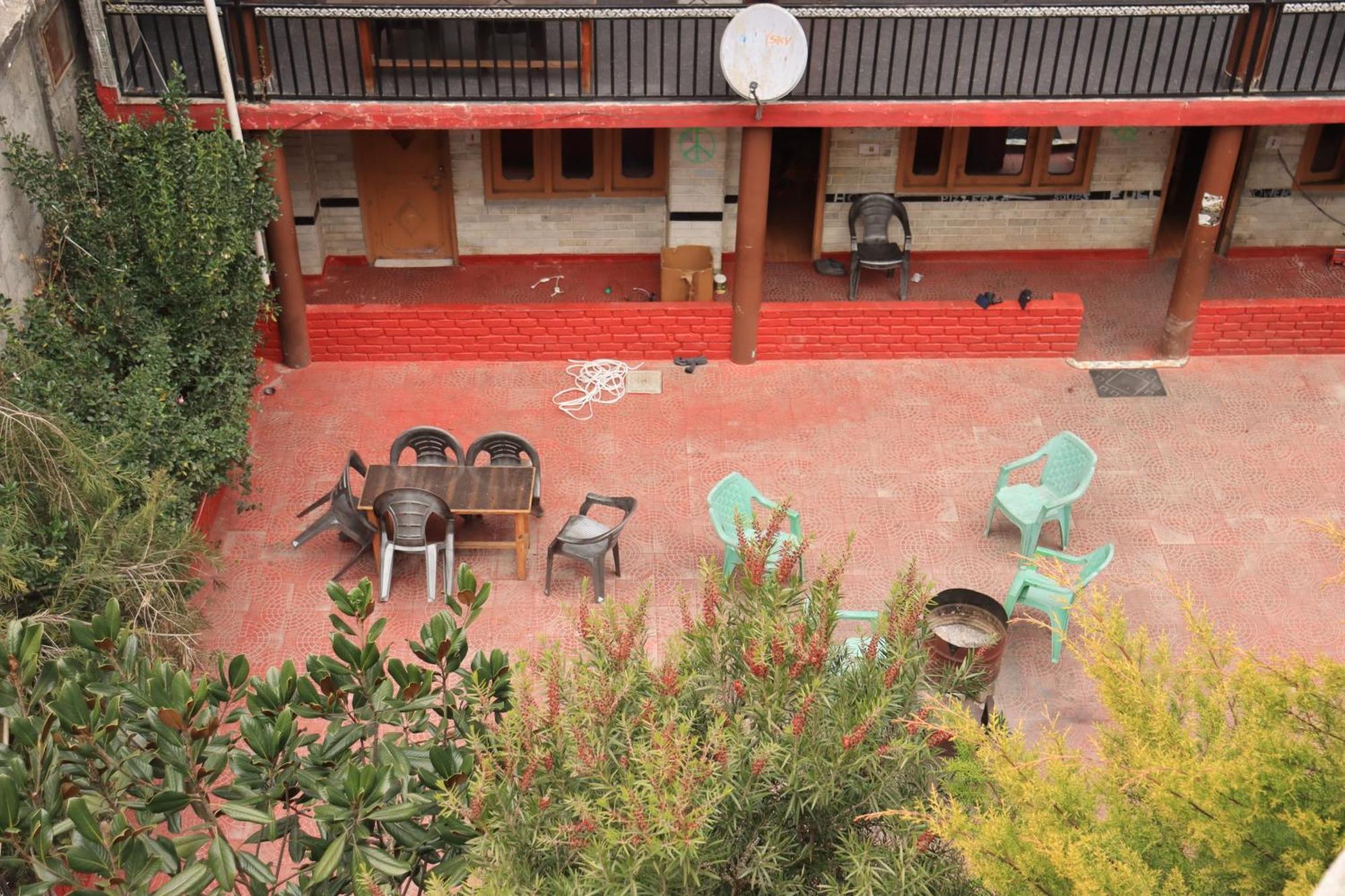 Chalo Chhalal Hotel & Cafe Kasol Esterno foto