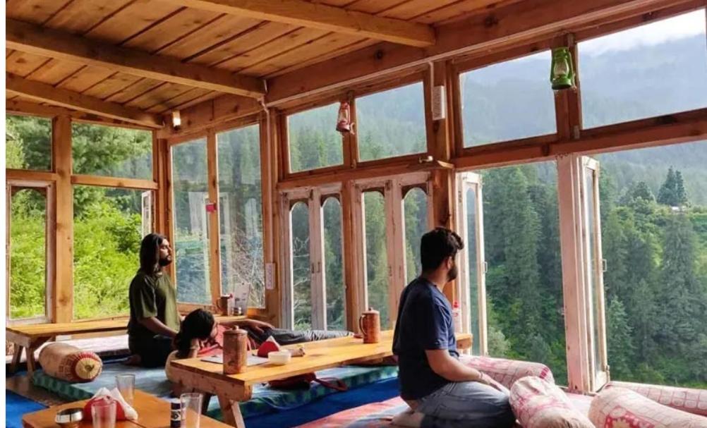 Chalo Chhalal Hotel & Cafe Kasol Esterno foto